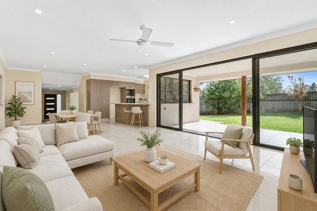 55 Longhill Road, QLD 4211