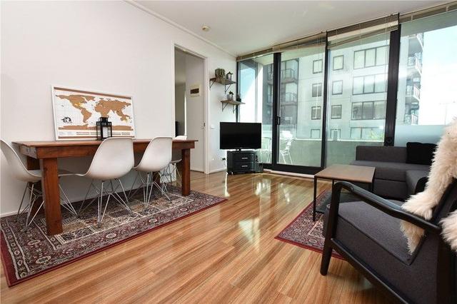 57/83 Whiteman Street, VIC 3006