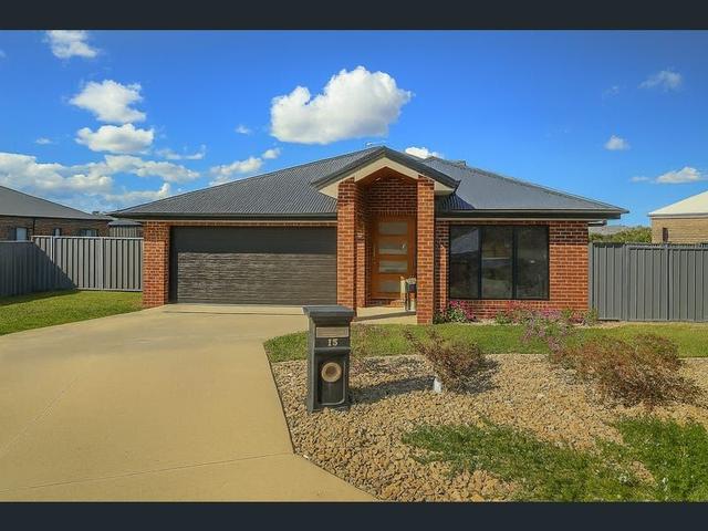 15 Pollygray Court, NSW 2640