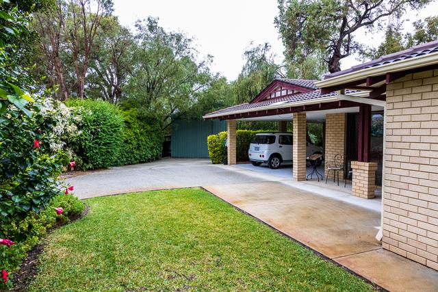 4 Cobbler Court, WA 6170