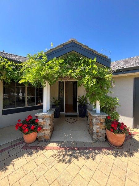 23 Seurat Loop, WA 6065