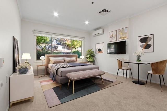 02/110-130 King Street, VIC 3109