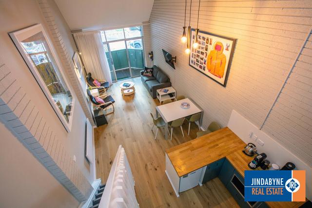3/2 Clyde Street, NSW 2627