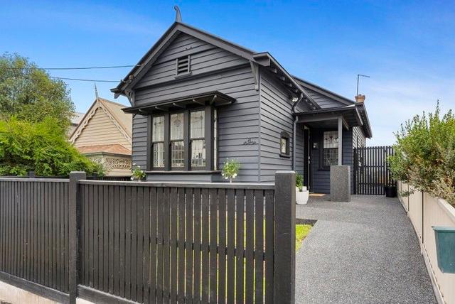 8 East Street South, VIC 3350
