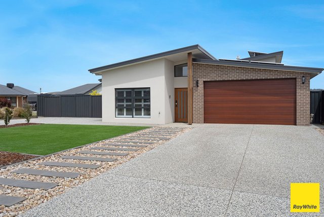 16 Ricketts Place, NSW 2621