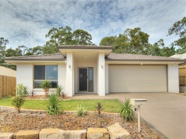 8 Harvey Place, QLD 4116