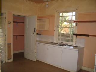 Kitchen (2005-06-10)