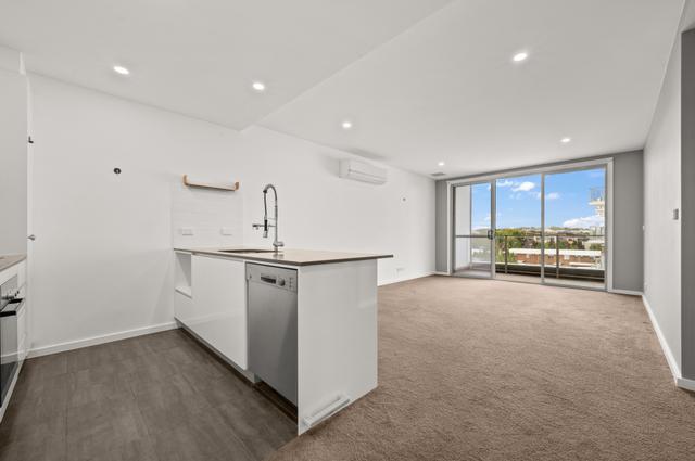 32/2 Manning Clark Crescent, ACT 2913