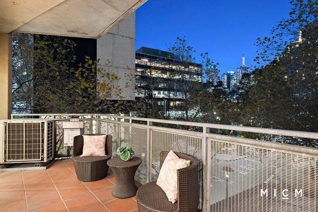 12/1 Riverside Quay, VIC 3006