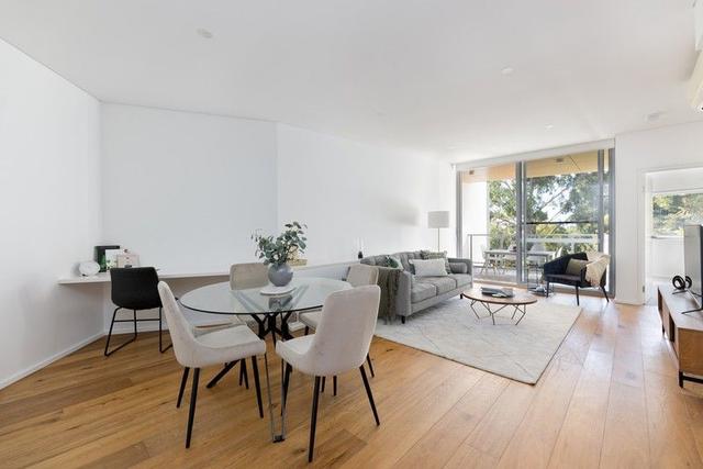 17/1 Hallam Way, WA 6103