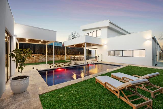 1 Greenhood Place, ACT 2602
