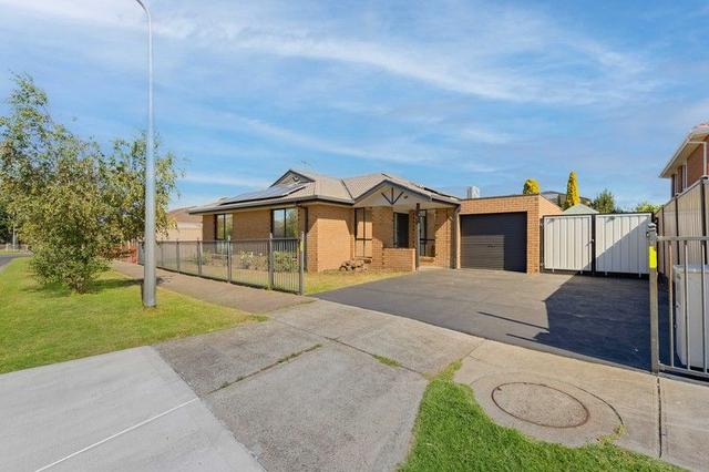 62 Saratoga Crescent, VIC 3038