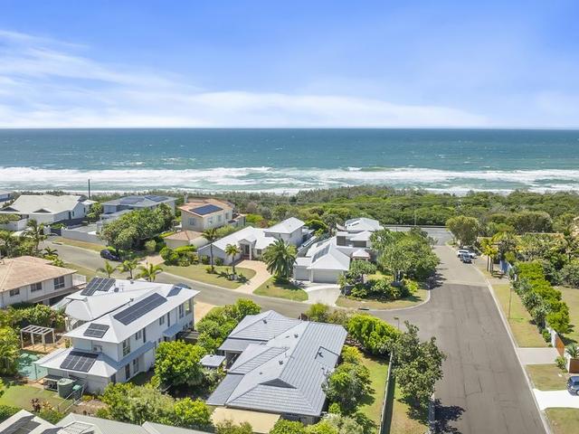 1 Tropicana Rise, QLD 4567
