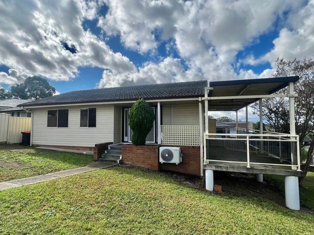 114 Strickland Crescent, NSW 2168