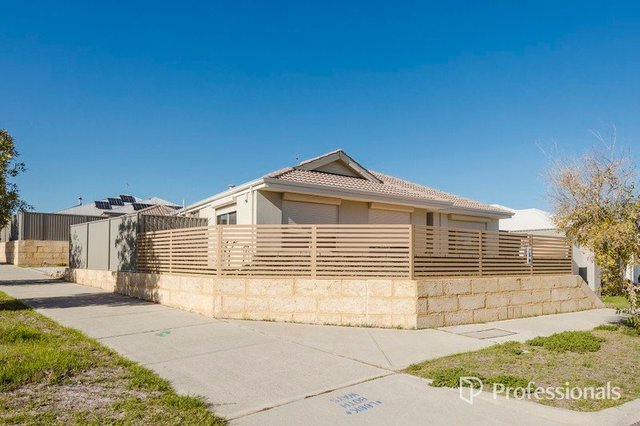 26 Navajo Way, WA 6034