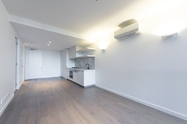 518/23 Blackwood Street, VIC 3051