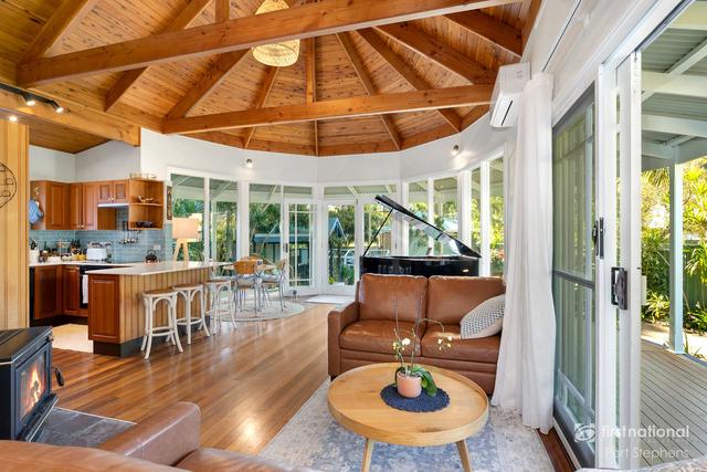 7 Ocean Beach Road, NSW 2315