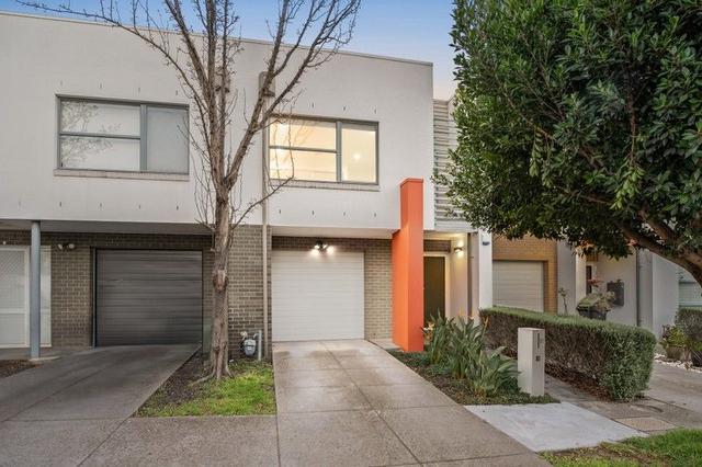 18 Brunton Crescent, VIC 3170