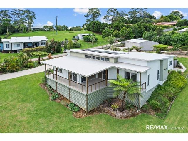 7 Greenfields Court, QLD 4552