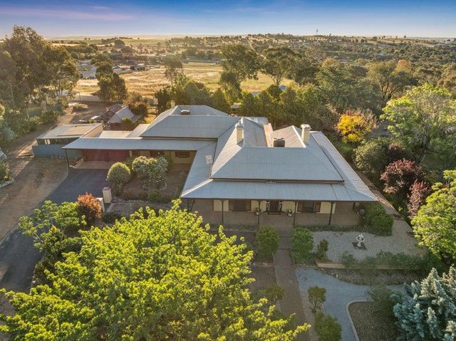 58 Kemp Street, NSW 2663