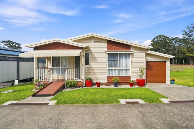 44/369 Pine Creek Way, NSW 2450
