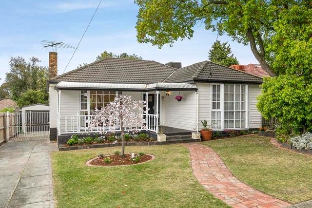 9 Pines Grove, VIC 3046