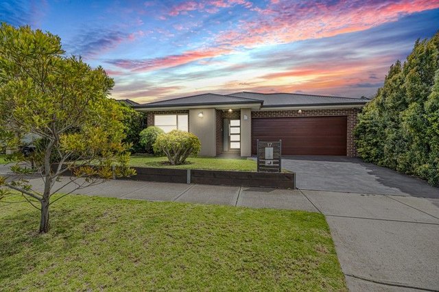 17 Burrow Drive, VIC 3427
