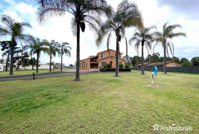 98 Racemosa Close, NSW 2178