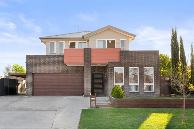 4 Gordon Withnall Crescent, ACT 2615