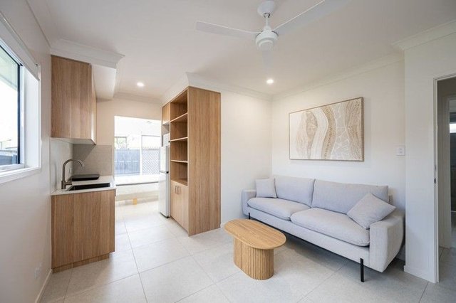 5/34 Hellen Street, QLD 4036