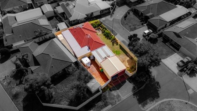 7 Oceanic Court, WA 6172
