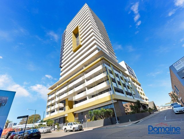 2/387 Macquarie Street, NSW 2170
