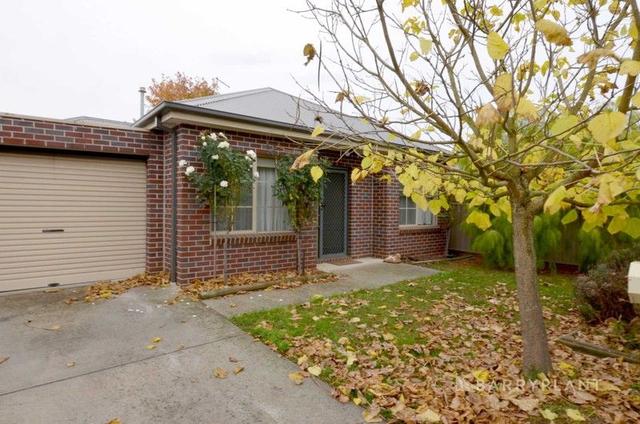 24 Rutherford Place, VIC 3350