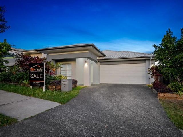 7 Falco Drive, QLD 4207