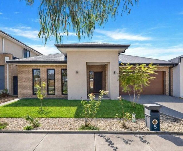 5 Baikal Crescent, VIC 3024