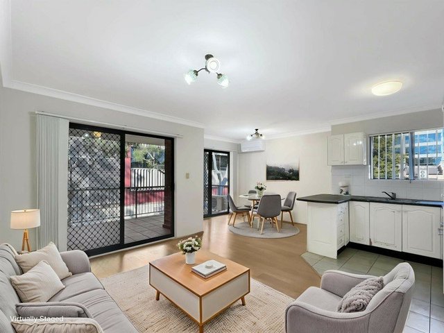 13/8-10 Gloucester Avenue, NSW 2134