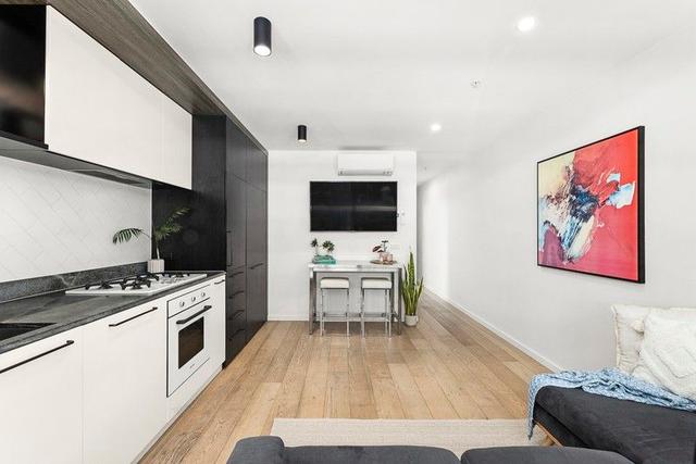 517/20 Shamrock Street, VIC 3067