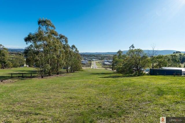 8 Quinn Close, VIC 3757