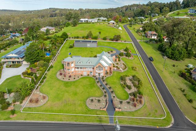 10 Towrang Avenue, NSW 2536