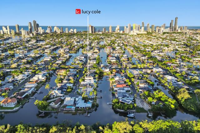 14 Ensenada Court, QLD 4218
