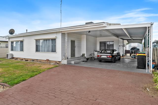 84 Tocumwal Street, NSW 2713