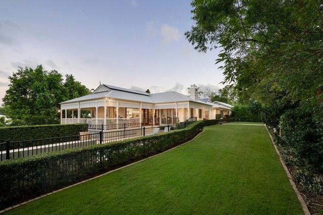19 Warner Court, QLD 4069