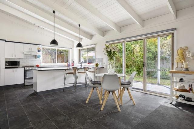 6 Evans Street, VIC 3941