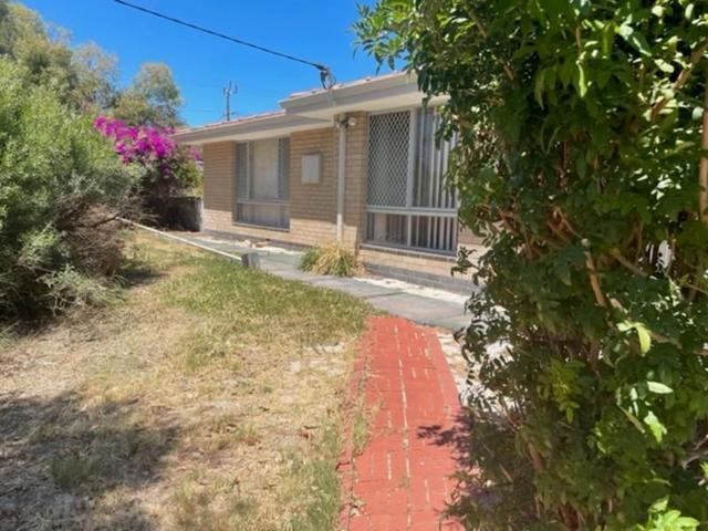 7 Walker Street, WA 6035