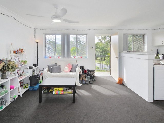 5/8 Wilton Tce, QLD 4104