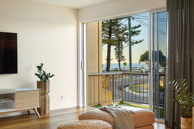 3/86 Marine Parade, QLD 4220