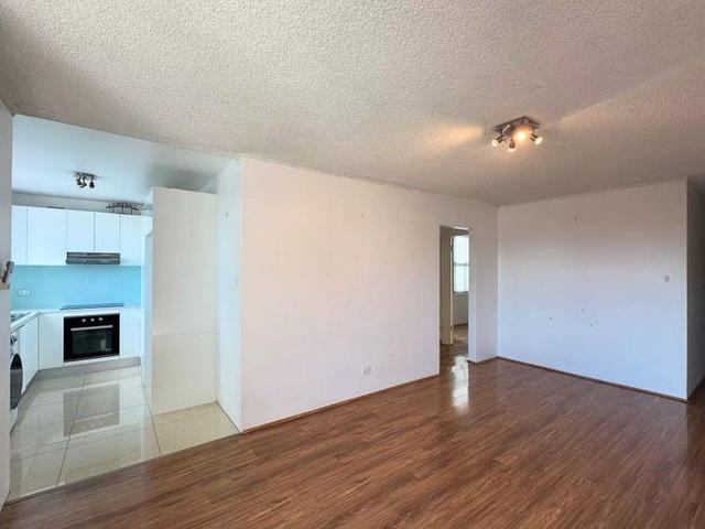 8/588 Blaxland Road, NSW 2122