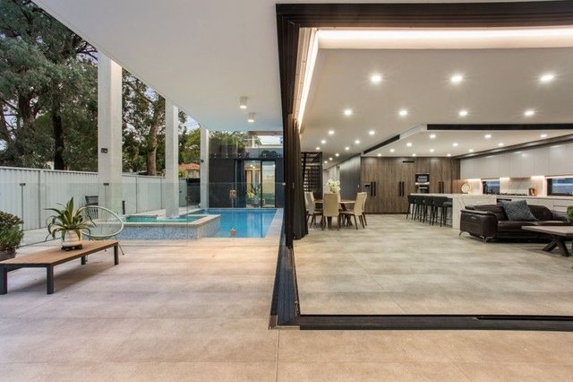 4 Abercorn Street, NSW 2207