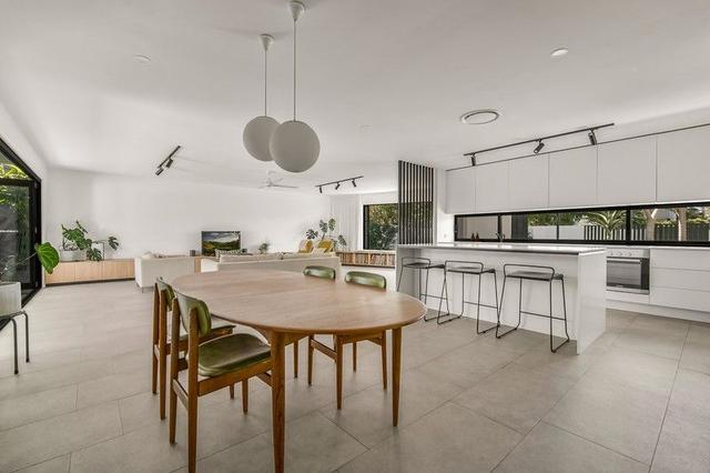 49 Rio Vista Boulevard, QLD 4218