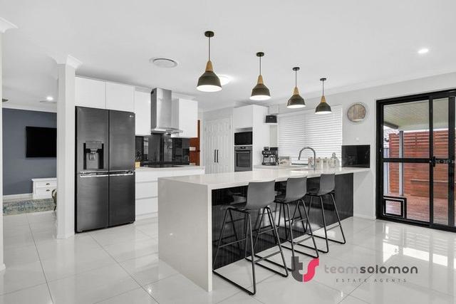 9 Citrus Circuit, QLD 4165